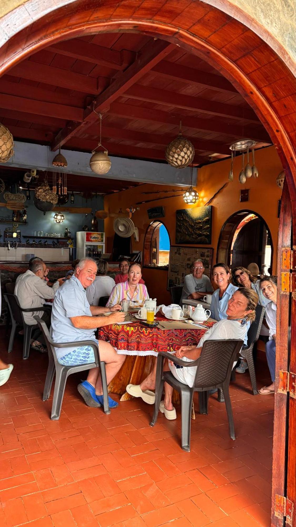 Posada Turistica Rocas De Cabo Marzo บาเยีย โซลาโฯ ภายนอก รูปภาพ