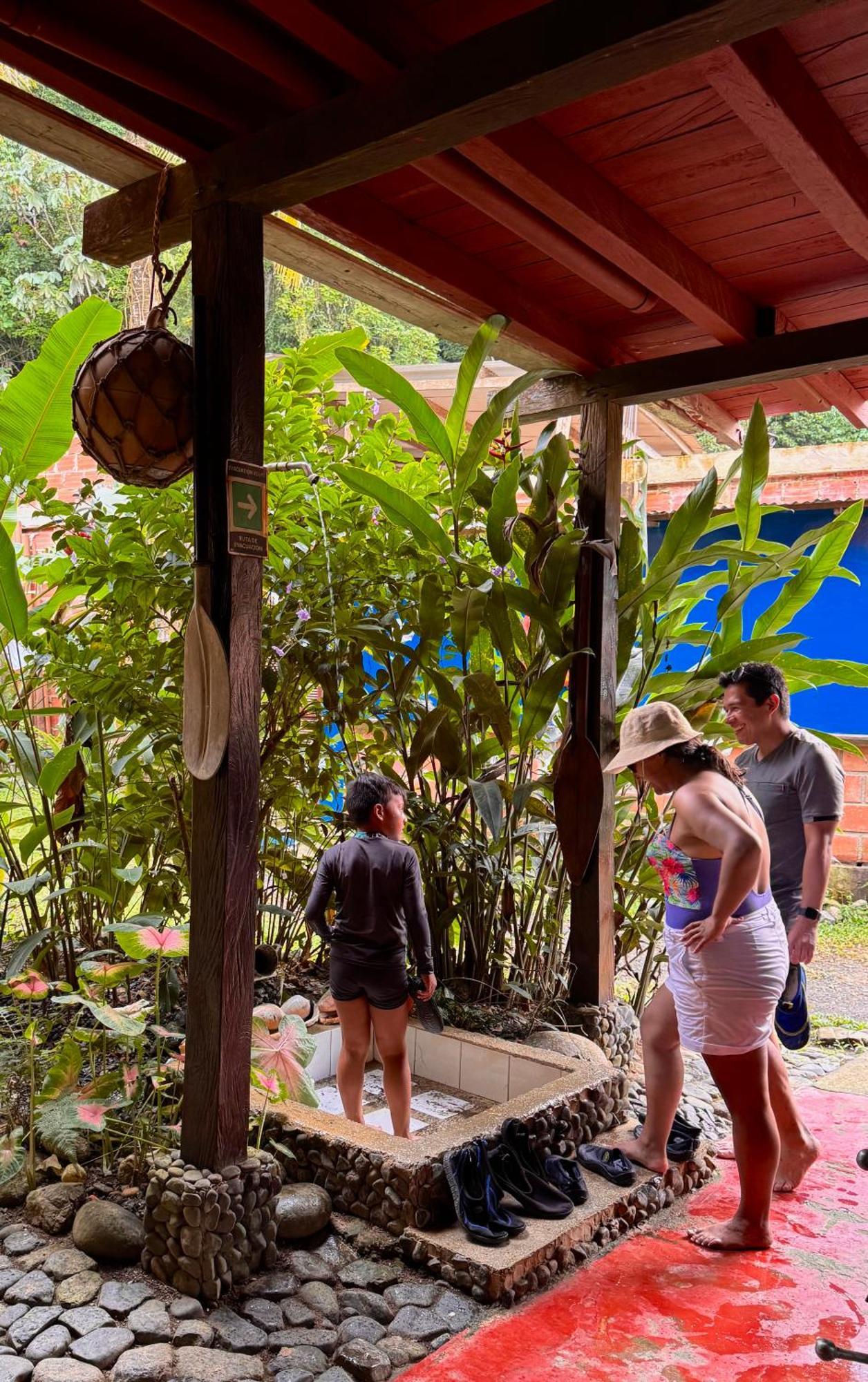 Posada Turistica Rocas De Cabo Marzo บาเยีย โซลาโฯ ภายนอก รูปภาพ